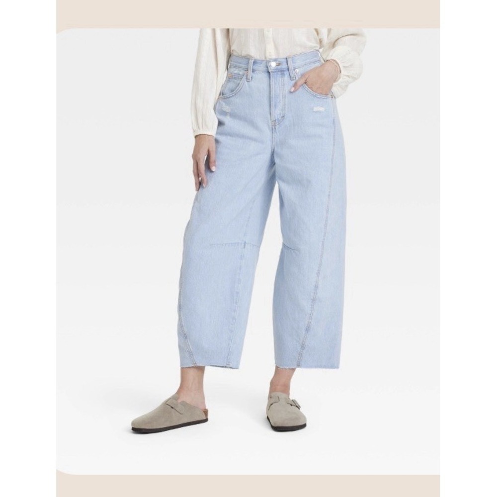 Universal Thread‎ Barrel Jeans 14 High Rise Curved Leg Light Wash 25" Inseam